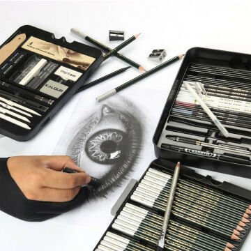 Kalour Sketching Eskiz Kalem Seti Metal Kutu 70 Parça