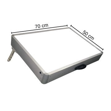 Akyazı Çantalı Işıklı Çizim Masası 50x70cm