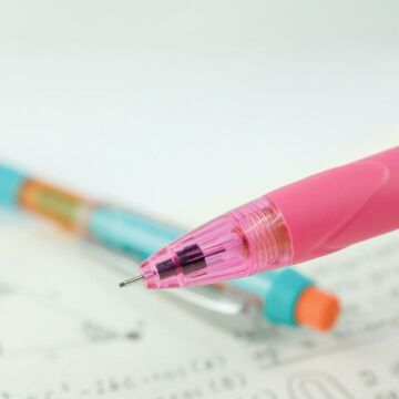 Pentel Versatil Uçlu Kalem Q-Erease QE425 0.5mm Siyah