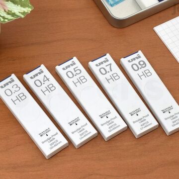 Uni Smudge Proof Versatil Uç 0.5mm 4B 60mm 40lı