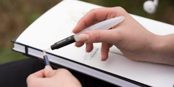 Derwent Waterbrush Su Hazneli Fırça No: 3 Chisel Tip