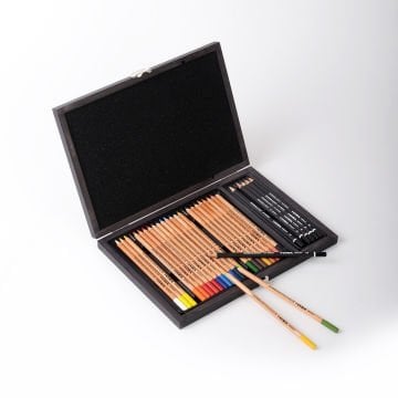 Lyra Rembrandt Polycolor ve Art Design 30 Parça Çizim Seti Ahşap Kutulu