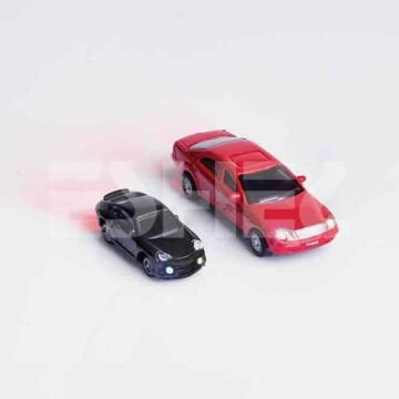 Eshel Maket Işıklı Araba 1/75